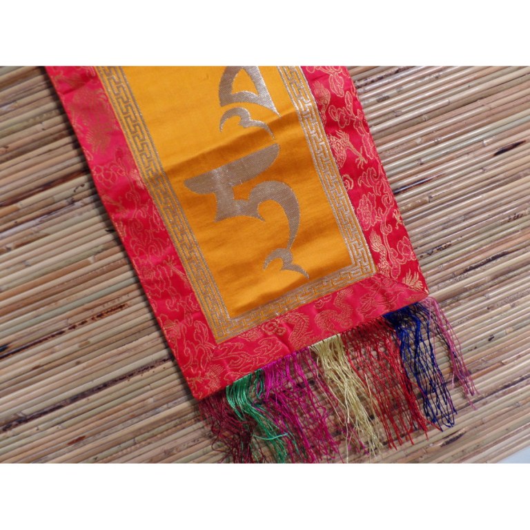 Bannière tibétaine mantra doré Tara verte