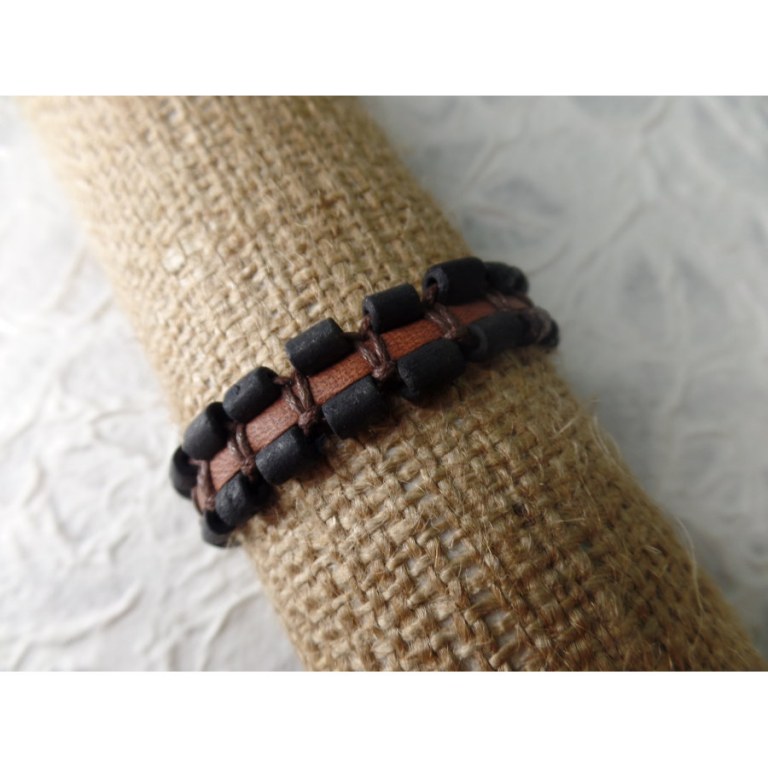 Bracelet manik kayu bicolore