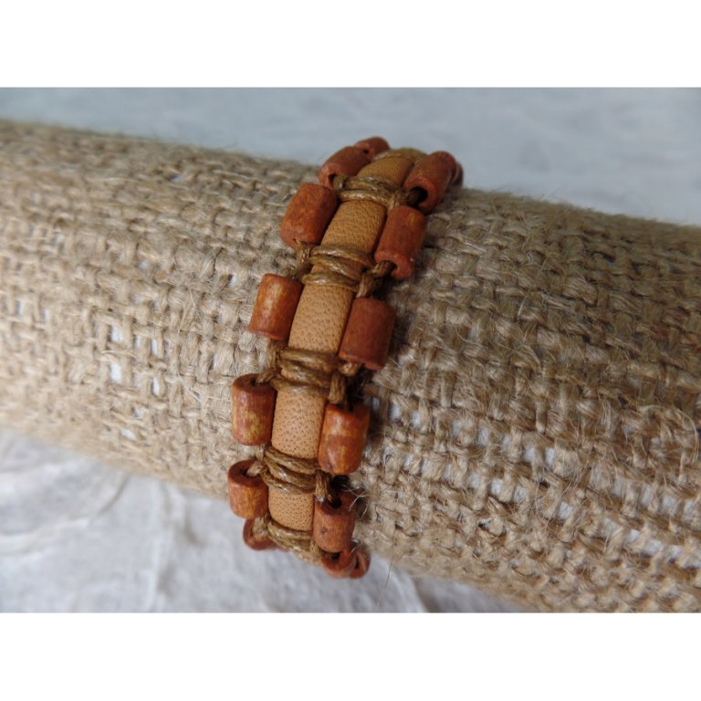 Bracelet manik kayu marron clair