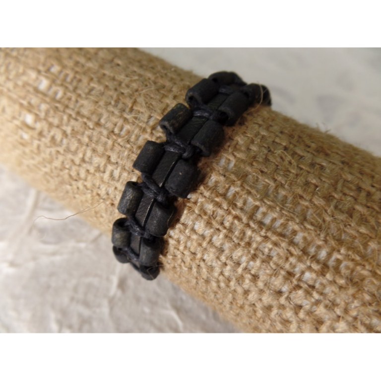 Bracelet manik kayu noir