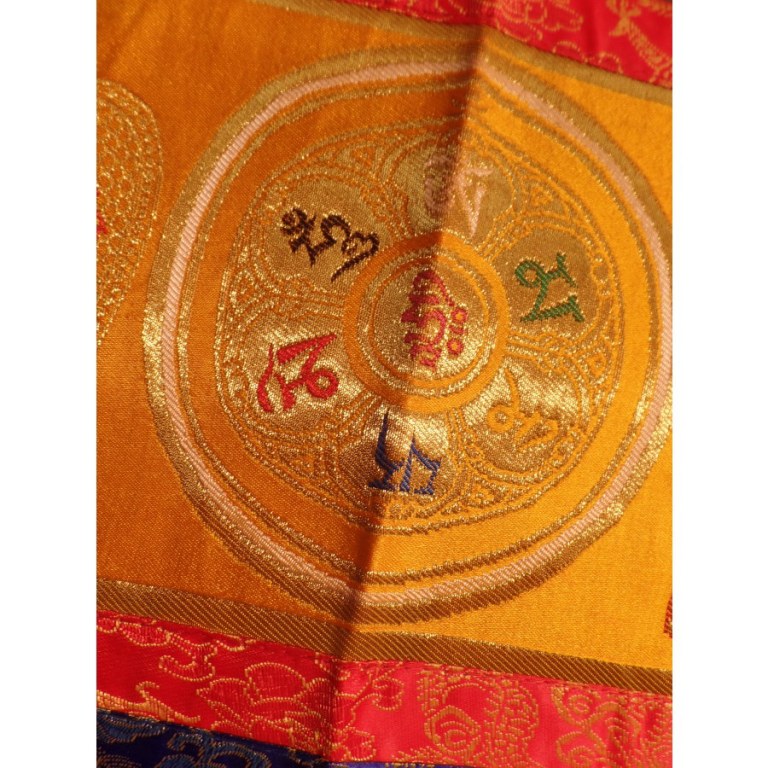 Broderie tibétaine jaune or kalachakra/lotus