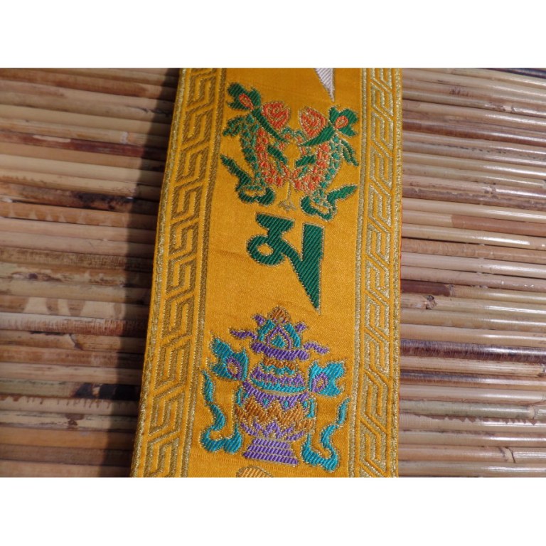 Longue broderie tibétaine jaune or Om mani tashi