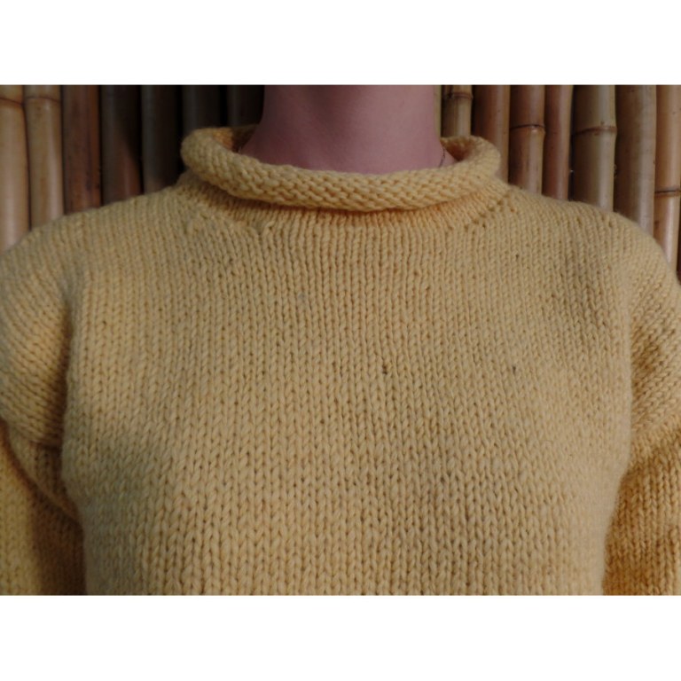 Pull uni Kapiti paille