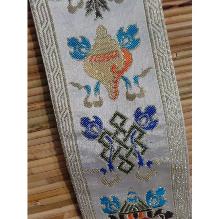 Petite broderie tibétaine tashi takgay