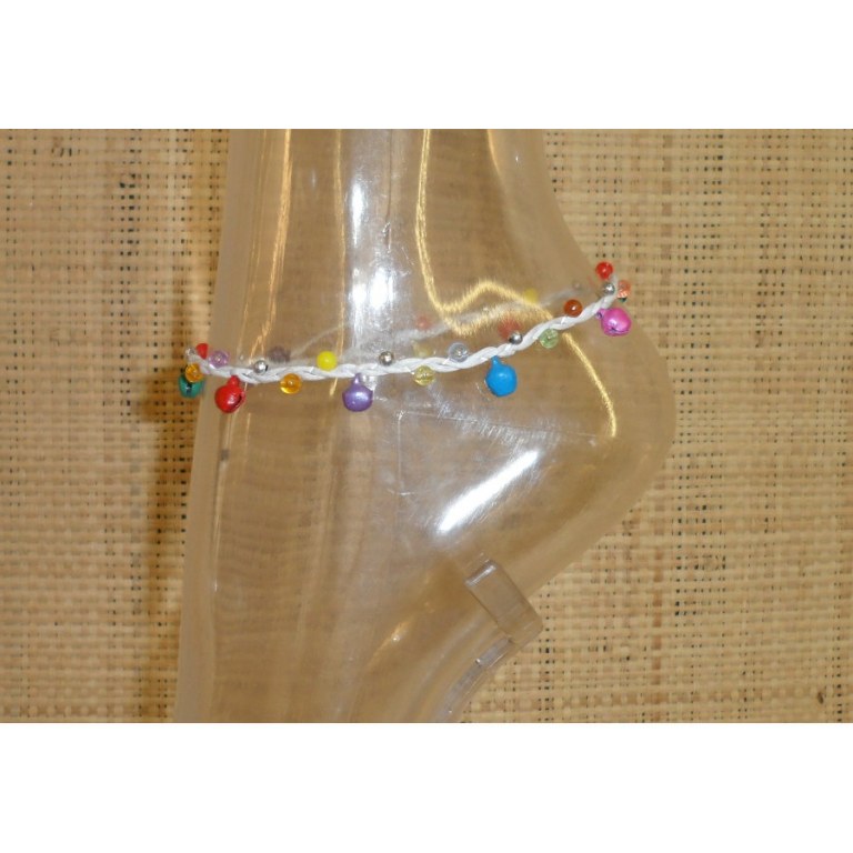Bracelet de cheville blanc grelots et perles color
