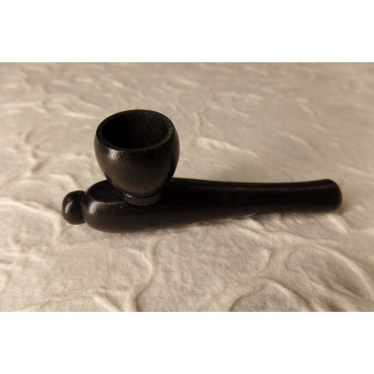 Pipe noire en bois 