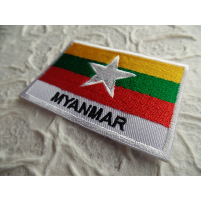 Ecusson drapeau Birmanie ou Myanmar