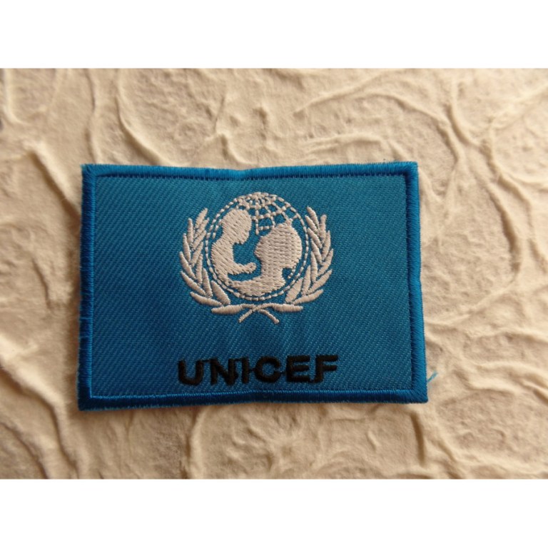 Ecusson drapeau Unicef