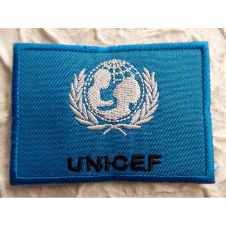 Ecusson drapeau Unicef