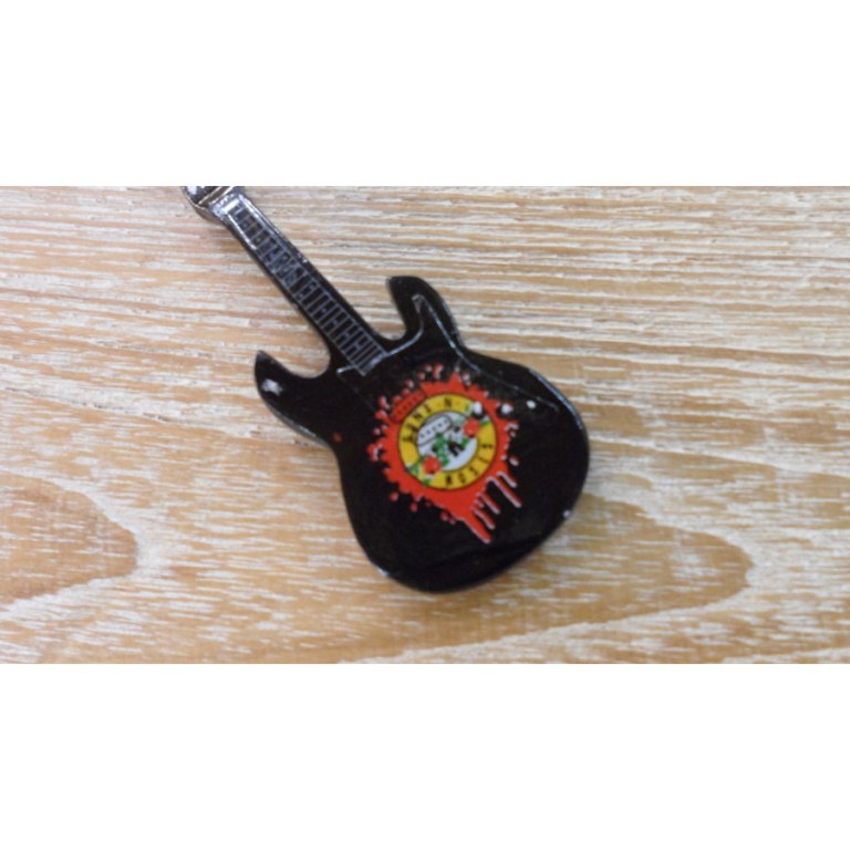 Porte clés noir guitare Guns N' Roses