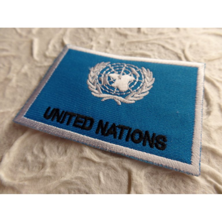 Ecusson drapeau Nations unies