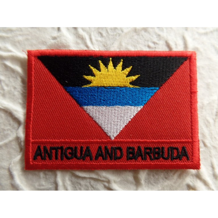 Ecusson drapeau Antigua et Barbuda