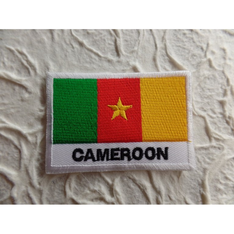 Ecusson drapeau Cameroun