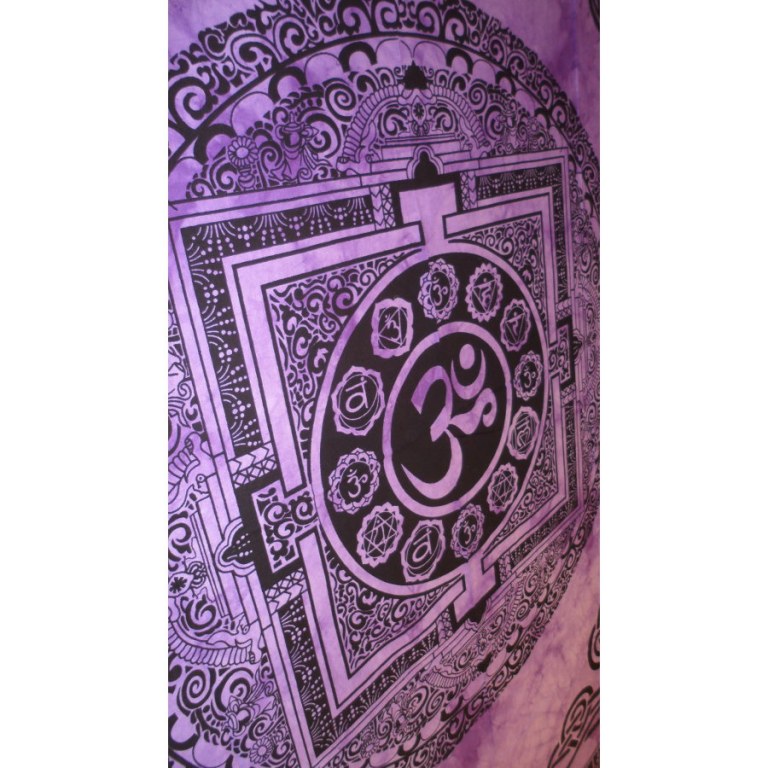 Tenture mandala Aum violet