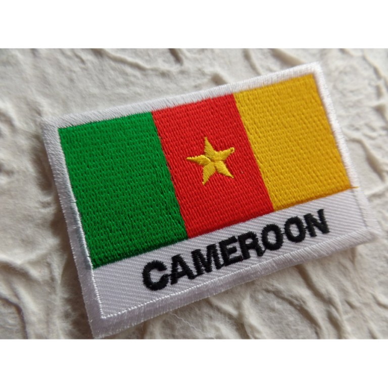 Ecusson drapeau Cameroun