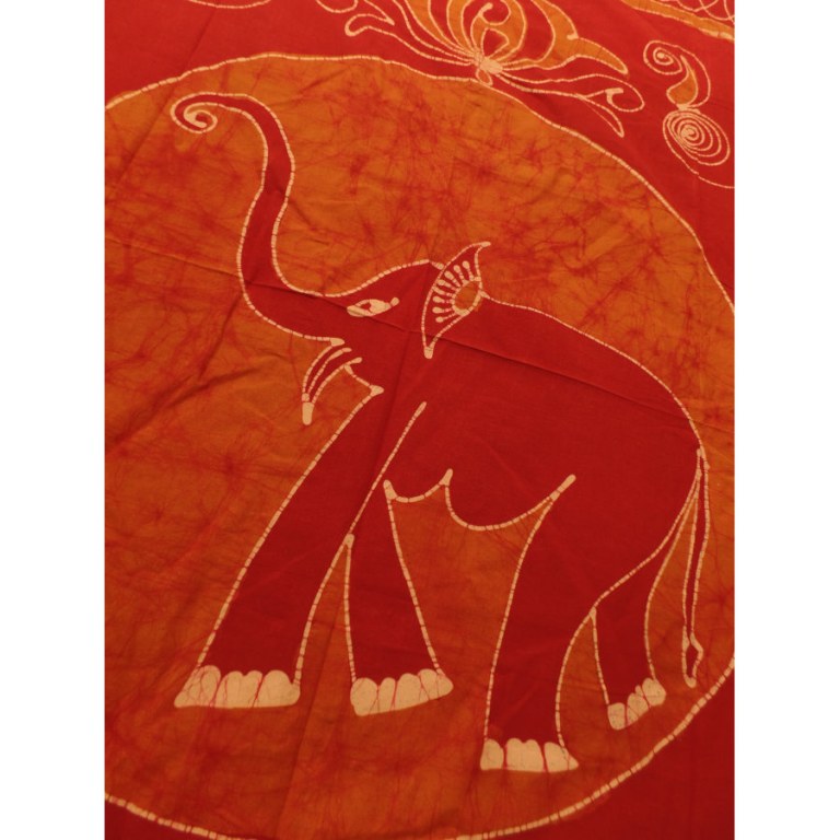 Tenture batik éléphant rouge