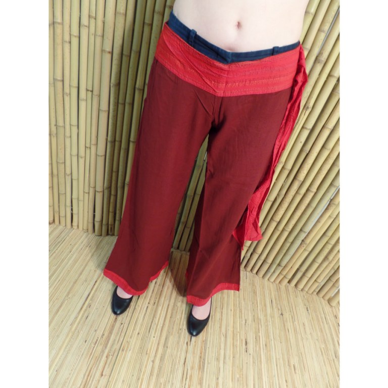 Pantalon Kaski bordeaux ceinture rouge