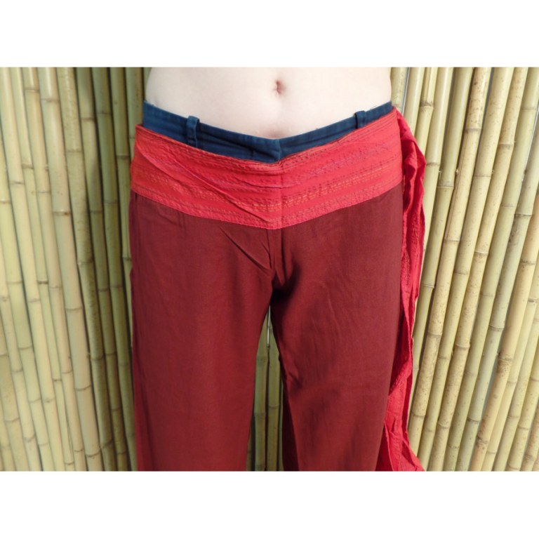 Pantalon Kaski bordeaux ceinture rouge