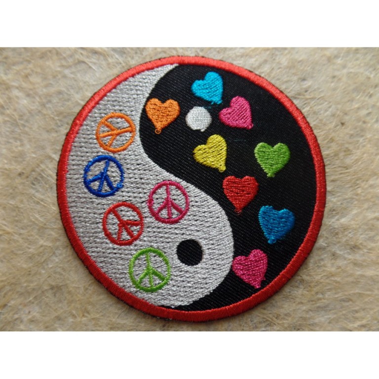 Patch yin yang love