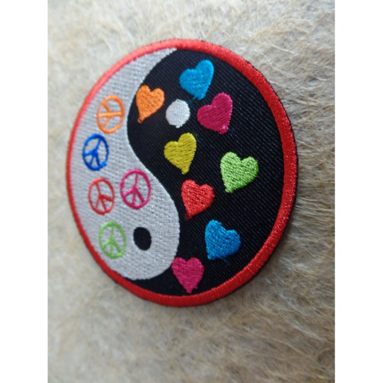 Patch yin yang love