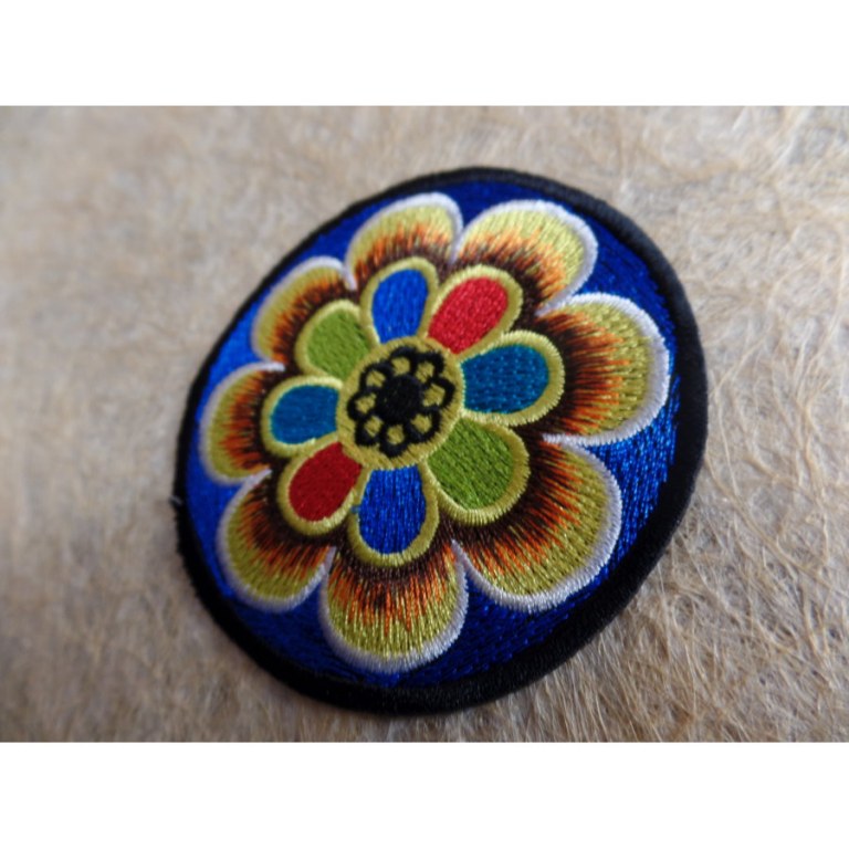 Patch fleur colorée