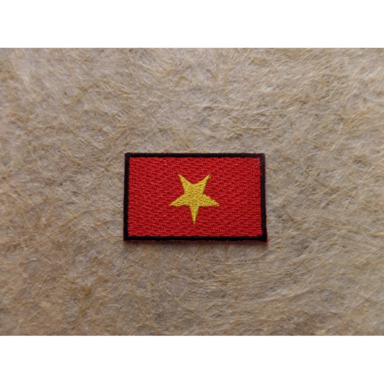 Ecusson drapeau vietnamien