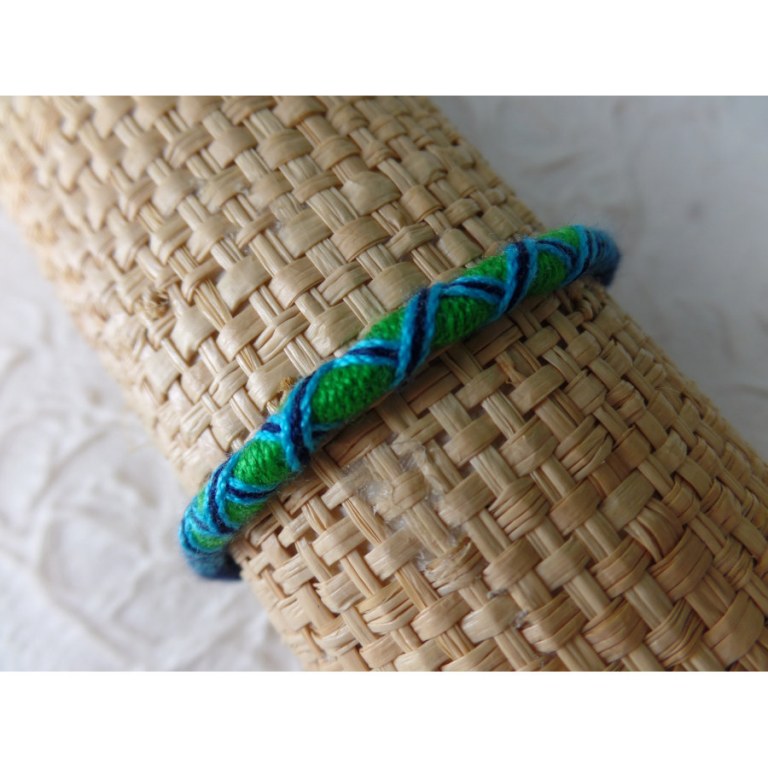 Bracelet brésilien tubulaire vert et bleu