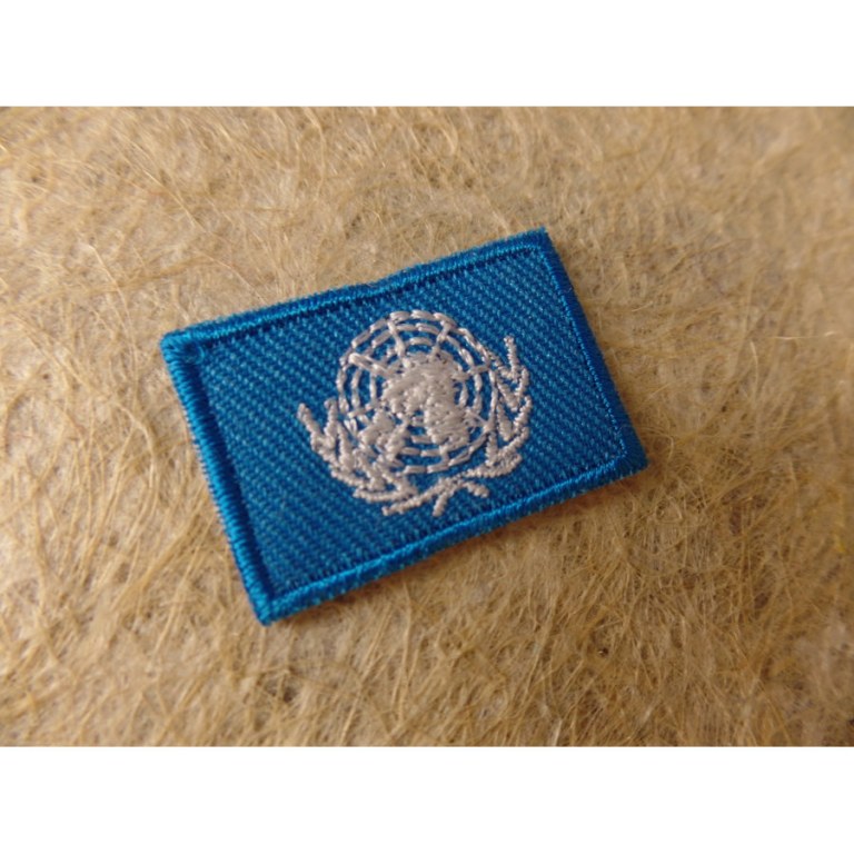 Mini écusson drapeau Nations unies