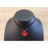 Collier peace & love rouge