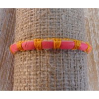 Bracelet  fin en cuir et fil orange