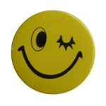 Badge smiley clin d'oeil