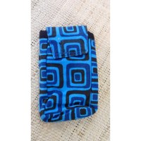 Housse smartphone motif carrés bleu 