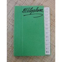 Petit carnet téléphonique vert