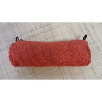 Trousse  orange motifs spires