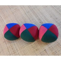 Lot de 3 balles de jonglage 4 couleurs