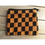 Porte monnaie plat damier orange/noir