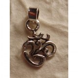 Petit pendentif argent pranava