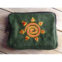 Porte monnaie vert mousse spirale rouge et or