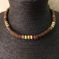 Collier surfeur rasta marron