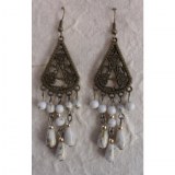 Boucles d'oreilles Boussaba blanches