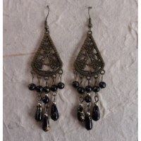 Boucles d'oreilles Boussaba noires