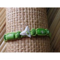 Bracelet vert dent de requin 