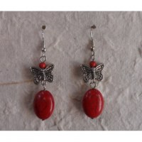 Pendants d'oreilles rouges Ganda