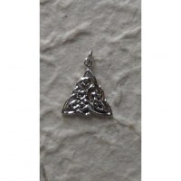 Pendentif triangle celte