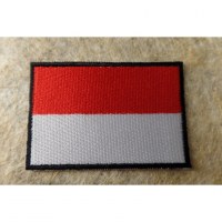 Ecusson drapeau Monaco