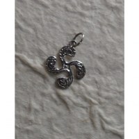 Pendentif hélice