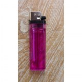 Briquet plastique rose