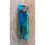 Briquet lampe bleu