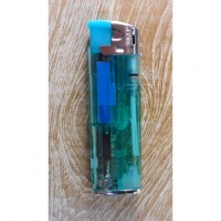 Briquet lampe bleu