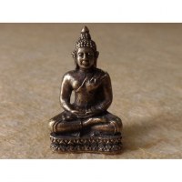 Miniature grise Bouddha méditatif